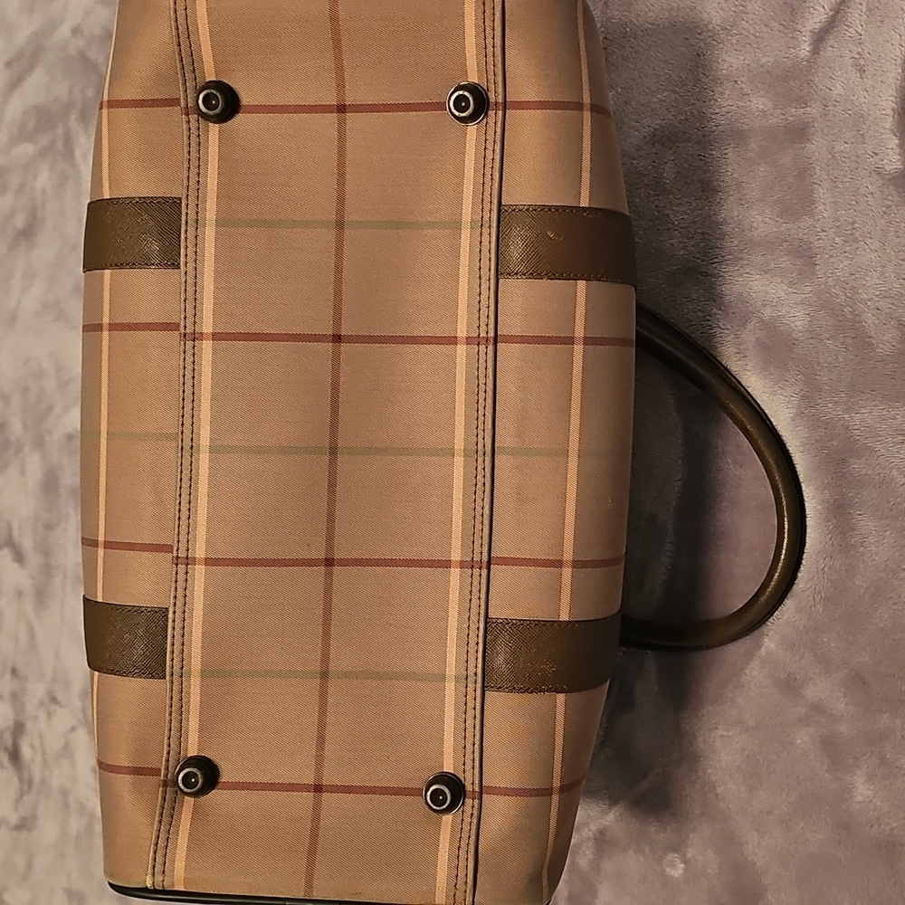 Burberrys Tan and Brown Travel Bag with Signature Style - Picture 6 of 13